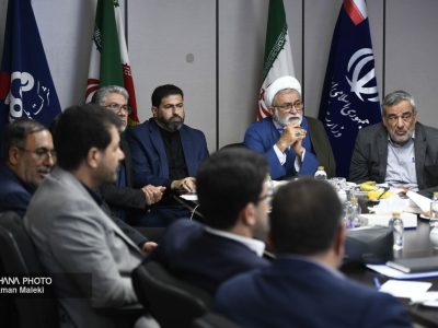 مجلس به‌طور جدی پیگیر حل مشکلات کارکنان صنعت نفت است