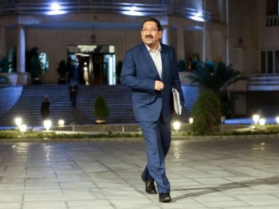 مخالفت آرام وزیر صمت با گرانی خودرو/ دفاع از بازه رقابتی قیمتها با ریشسفیدی یا قاطعیت؟!