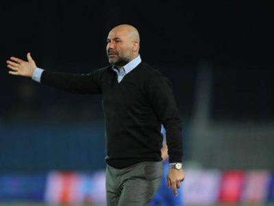 بختیاری زاده: مدیرعامل پرسپولیس تئاتر بازی می‌کند/ باید هزینه کنیم