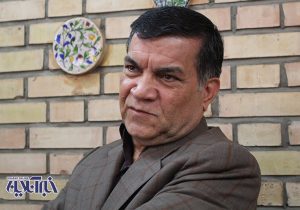 ماجرای پلاکاردهایی علیه قالیباف، عراقچی، روحانی و ظریف در تجمعات شبانه چیست؟/رسولی: باید برخی مداحان که فاقد دانش و فهم سیاسی هستند را توجیه کرد
