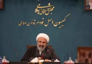 افزایش قیمت ۳۰۰ درصدی داروهای پرمصرف/ کمیسیون اصل ۹۰ به موضوع دارو ورود می‌کند؟