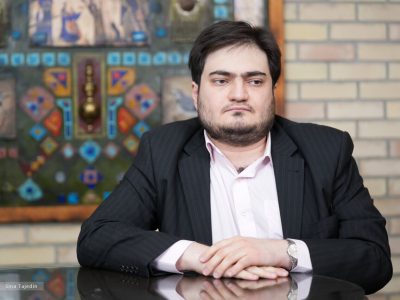 چک کشیدن های بلامحل سیاسیون از حساب ملت