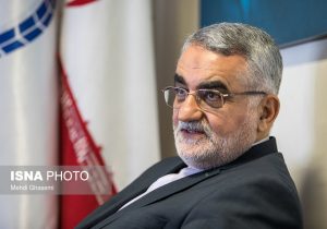 عضو کمیسیون امنیت ملی: به هیچ‌وجه وارد بحث درباره غنی‌سازی هسته‌ای نمی‌شویم/ آمریکایی‌ها مواضع خود را تعدیل کنند چون ما از نظرات آنها تمکین نمی‌کنیم