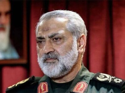 سخنگوی ارشد نیروهای مسلح: شهید سپهبد موسوی در بمباران می‌گفت باید بروم نیروها مرا ببینند/شهید موسوی در جمع بسیجیان، لباس بسیجی می‌پوشید
