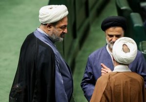 آقای نبویان! مذاکره را از موضوعی ملی به موضوعی جناحی تبدیل نکن/ با «سهمیهبندی جناحی» به نتیجه نمیرسیم