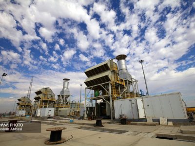 نخستین کمپرسور طرح E در تاسیسات دهق نصب می‌شود