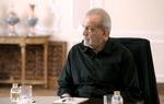 تصاویری از زیارت پزشکیان از حرم حضرت معصومه(س) / خوش و بش رئیس جمهور با جمعی از زائران